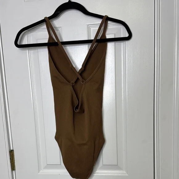 Brown Bodysuit with Plunging V-Neck and High-Cut Legs NWOT - Picture 4 of 5